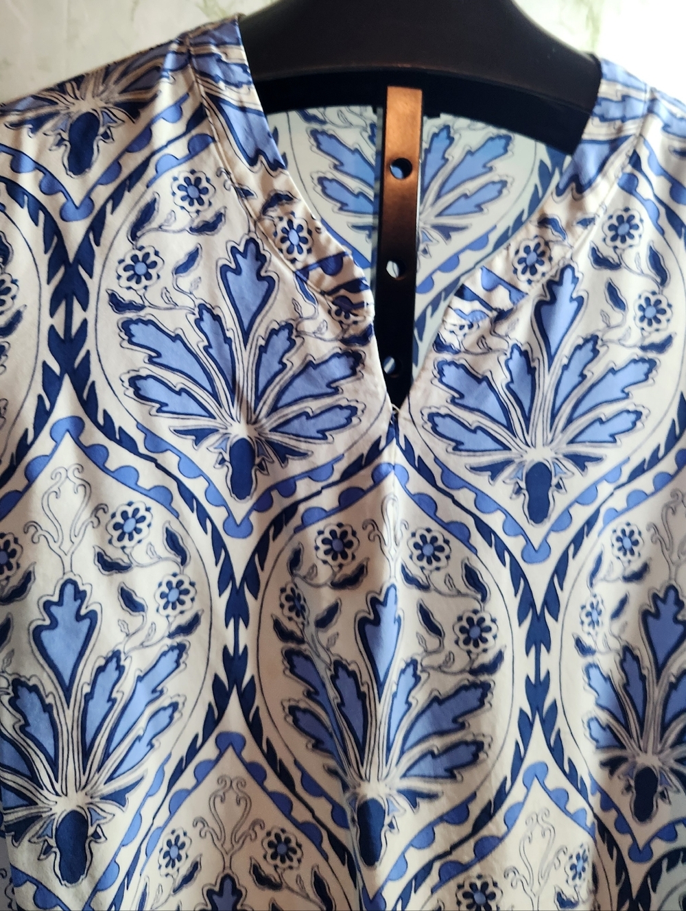 TALBOTS Plus Beautiful Blue/White Top - Picture 3 of 9